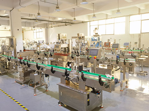 北京液體灌裝機