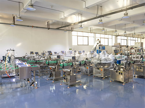 北京液體灌裝機